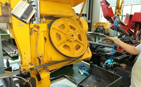 青云谱金属带锯床的日常使用和保养注意事项！