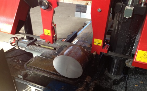 青云谱卧式带锯床加工时出现明显振荡如何排查？